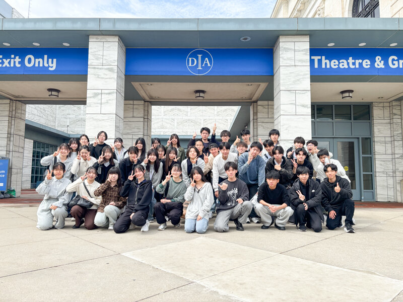 授業開始とアートに触れる遠足（デトロイト班）